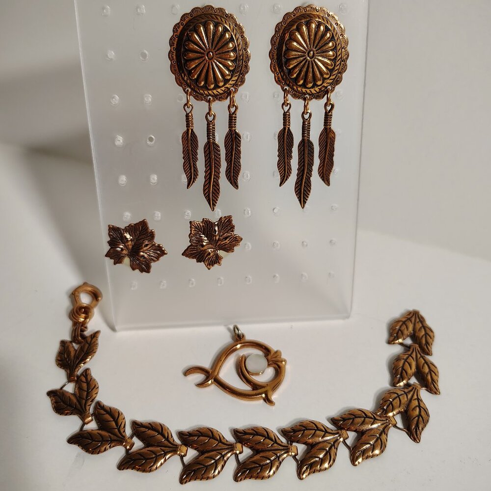 Vintage Copper Jewelry Set Bracelet Earrings Pendant Southwest Native Feathers